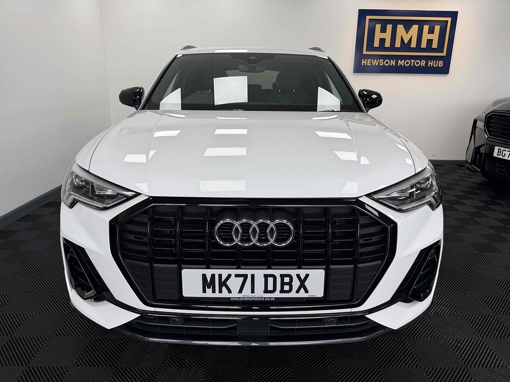 Audi Q3 Tfsi Cod Black Edition MK71DBX White #2