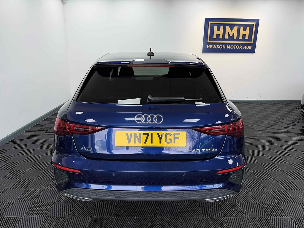 Audi A3 Tfsie S Line VN71YGF Blue #6