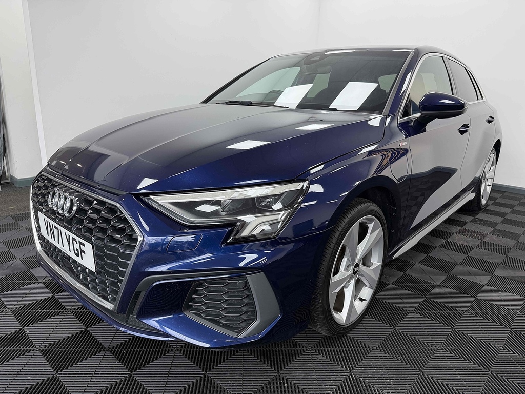 Audi A3 Tfsie S Line VN71YGF Blue #3