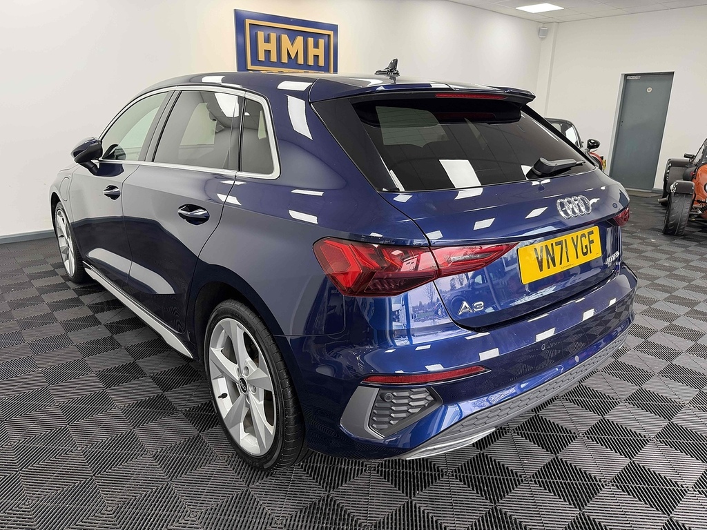 Audi A3 Tfsie S Line VN71YGF Blue #5