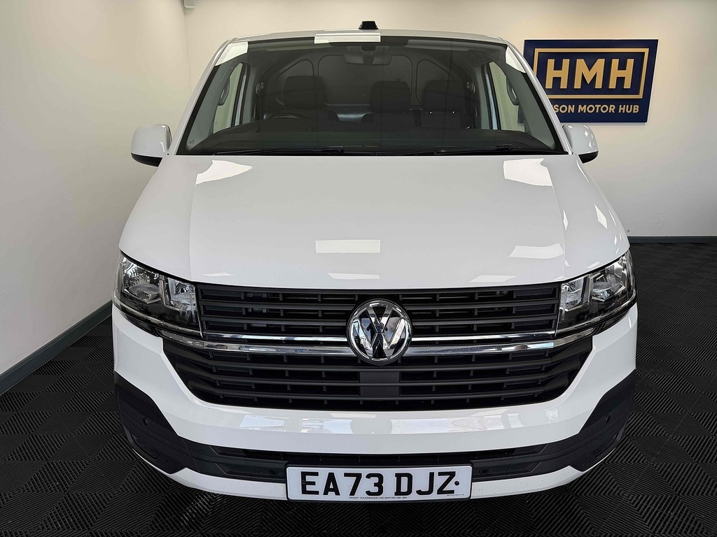 Volkswagen Transporter Tdi T28 Highline EA73DJZ White #2