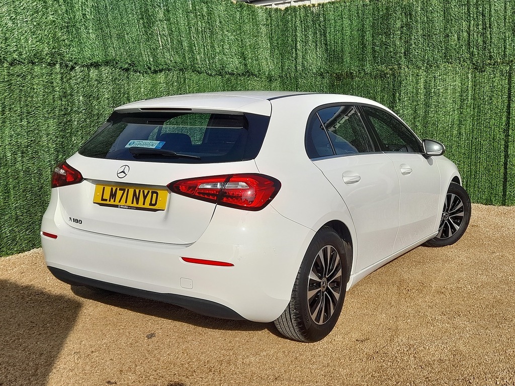 Mercedes-Benz A Class A180 Se LM71NYD White #5