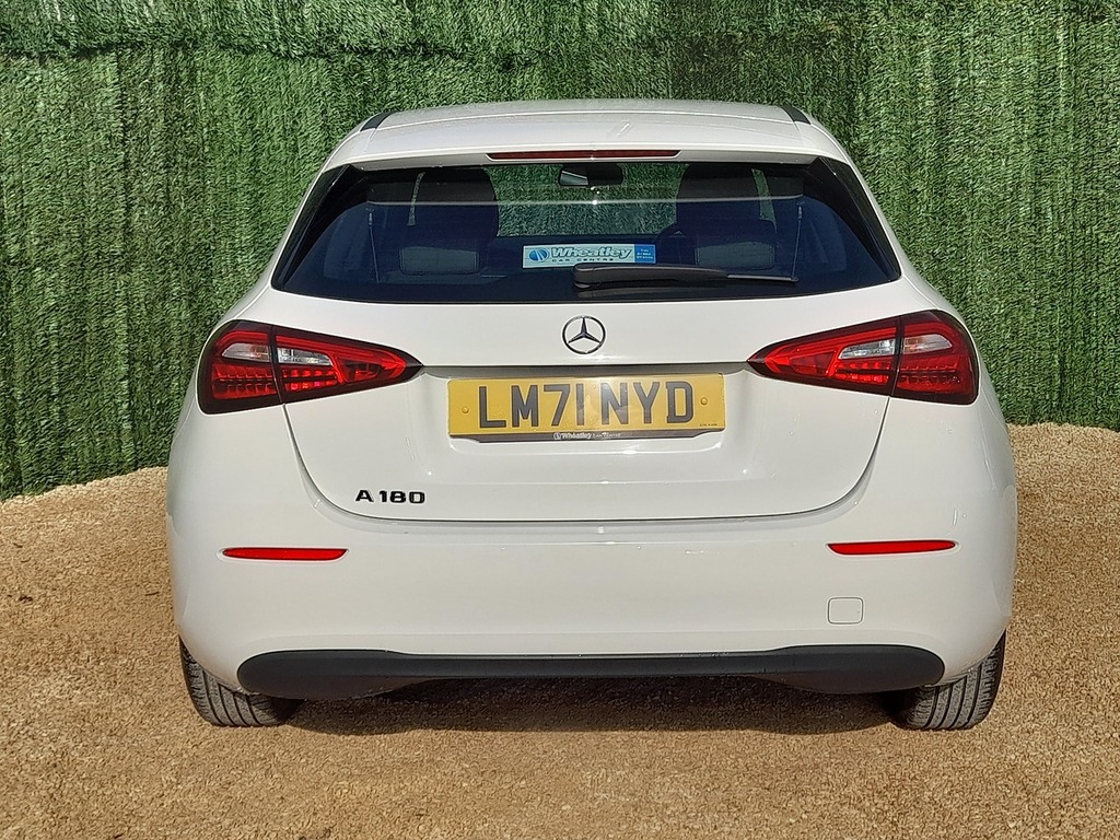 Mercedes-Benz A Class A180 Se LM71NYD White #6