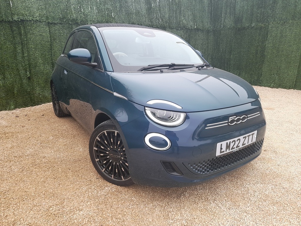 Fiat 500E C La Prima Green #2