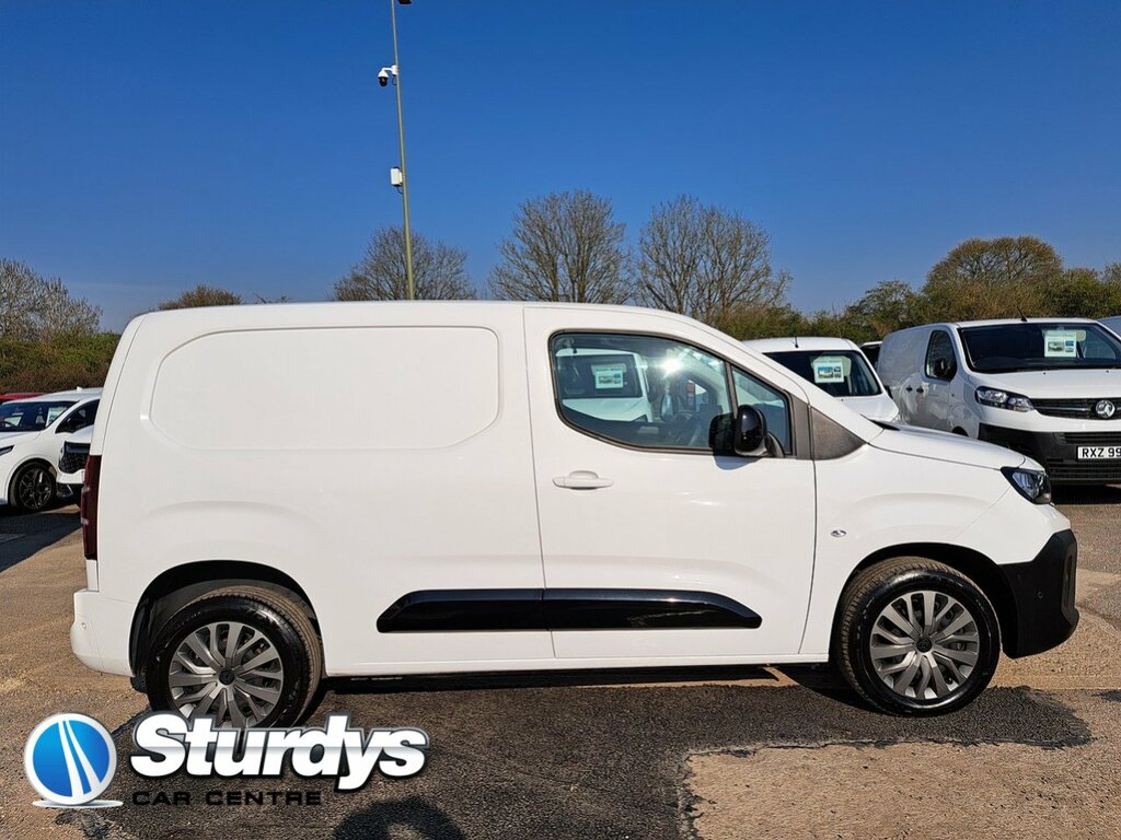 Peugeot Partner Bluehdi 1000 Asphalt White