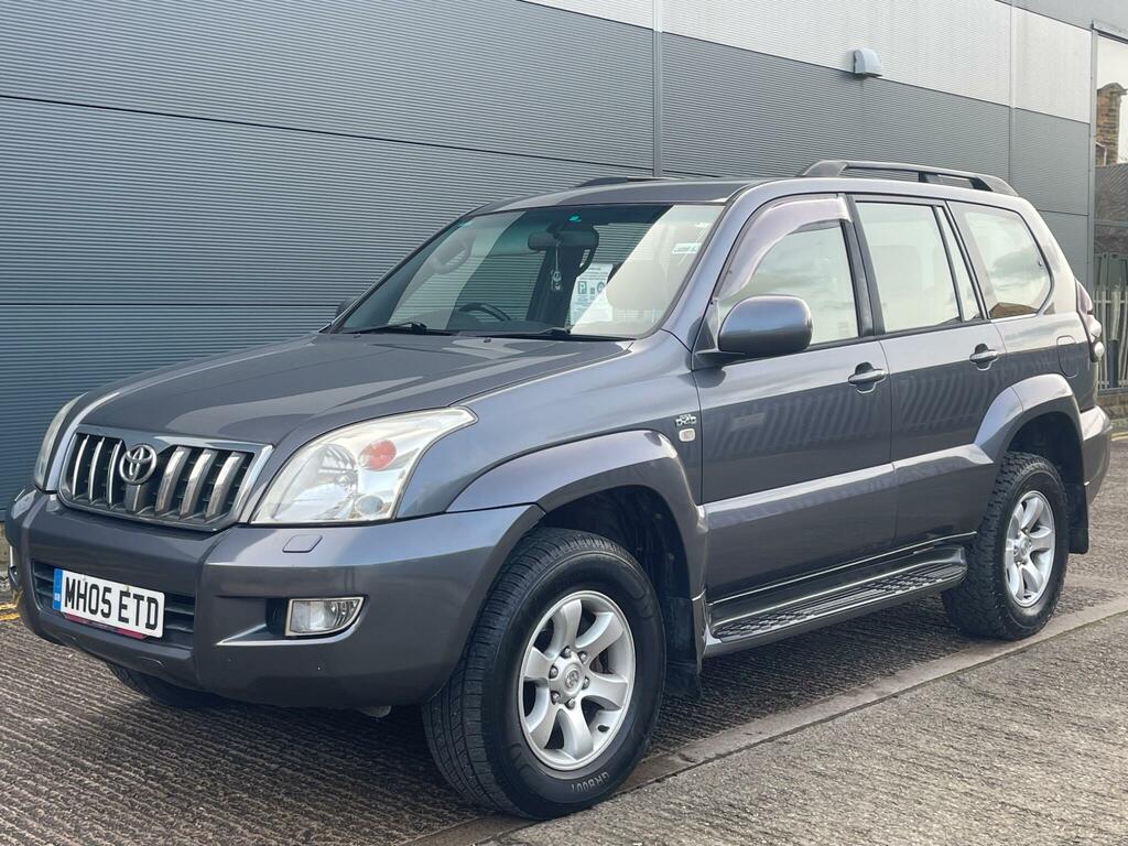 Toyota Land Cruiser 3L Lc3 Red #27