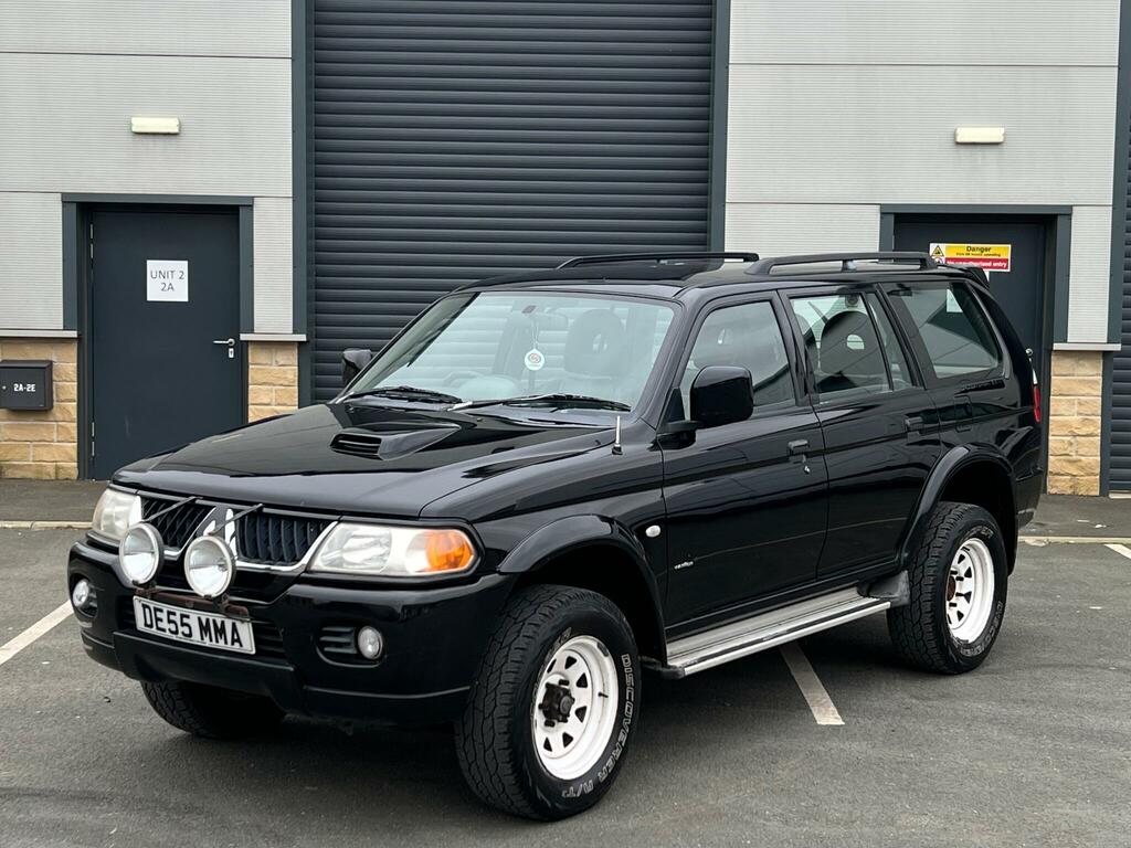 Mitsubishi Shogun Sport 2.5 Td Warrior Black #3