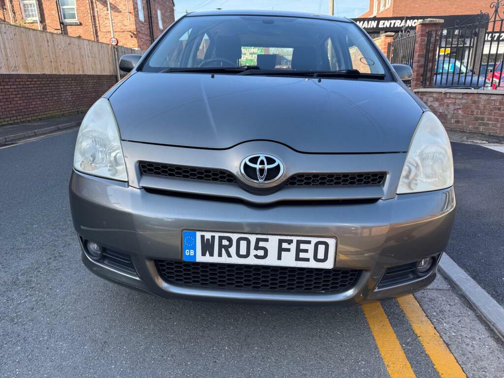 Toyota Corolla Verso 1.8 Vvt-i T3 Grey #2