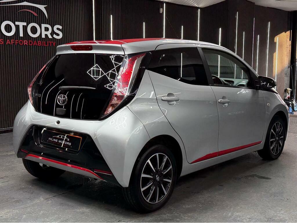 Toyota Aygo 1.0 Vvt-i X-press Euro 6 WF21VNM Silver #6