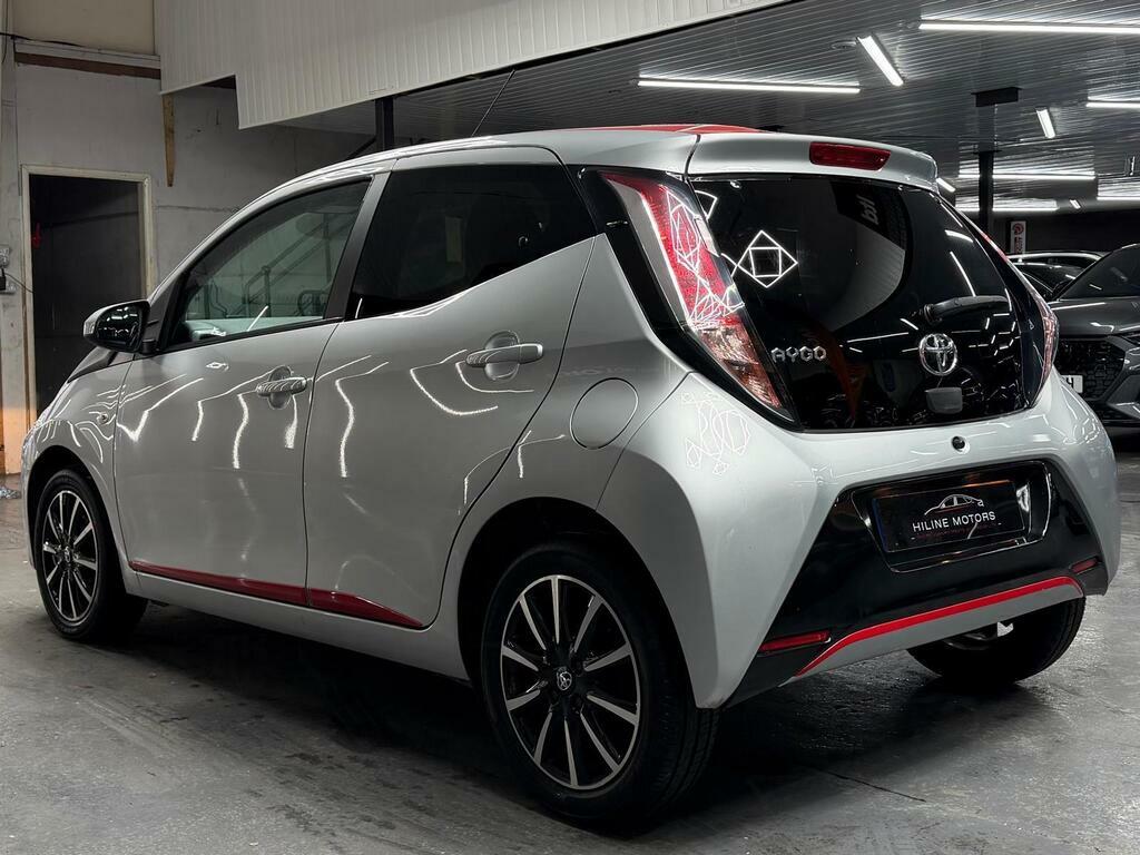 Toyota Aygo 1.0 Vvt-i X-press Euro 6 WF21VNM Silver #4