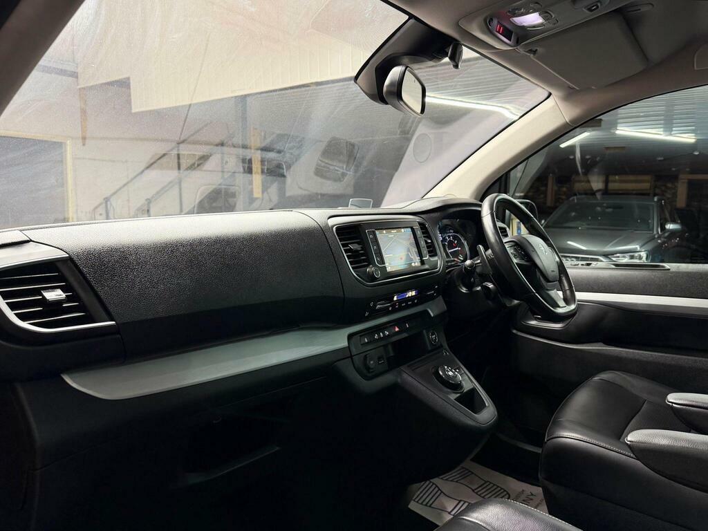 Peugeot Traveller Active Grey #20