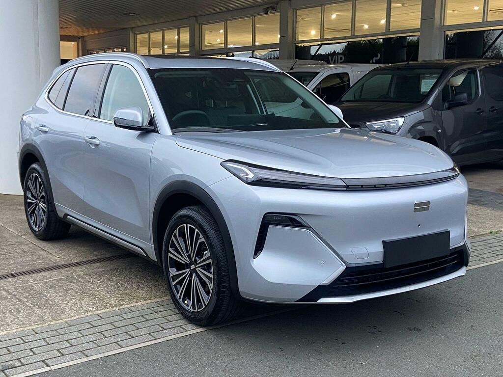 Geely Starray 1.5 Em-i 18.4Kwh Max Euro 6 Ss Silver