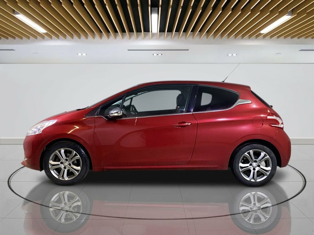 Peugeot 208 Hatchback CE63ZRA Red #4