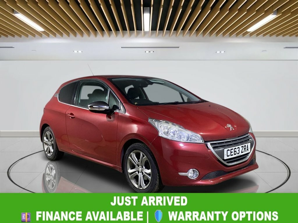 Peugeot 208 Hatchback Red