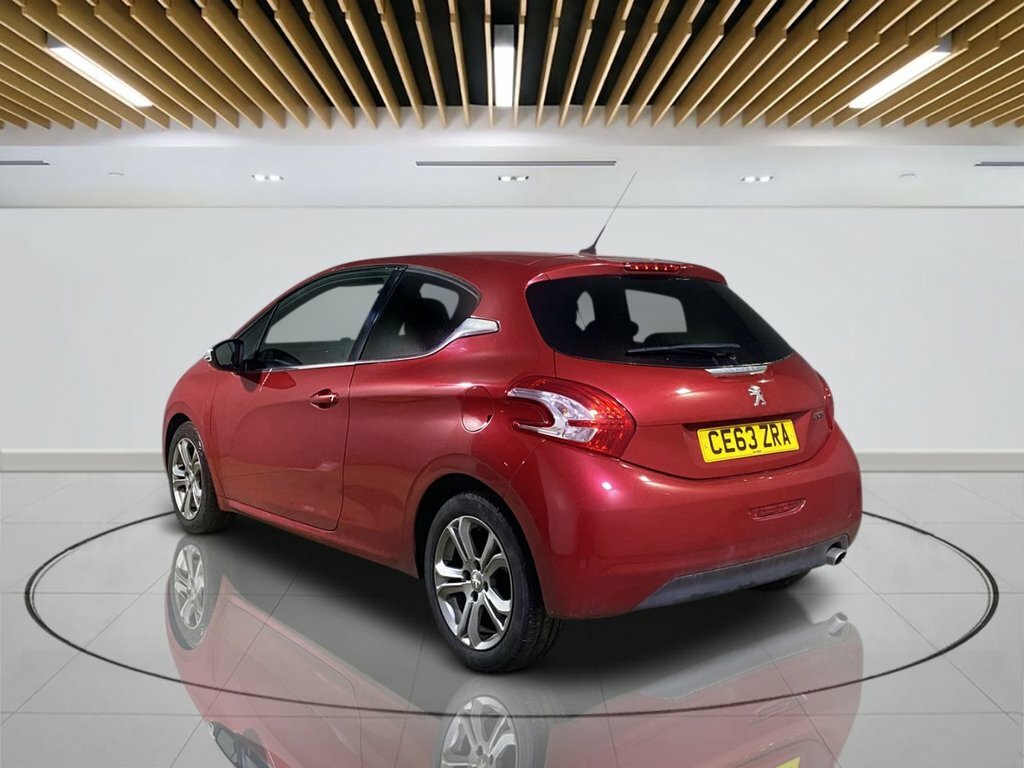 Peugeot 208 Hatchback CE63ZRA Red #5