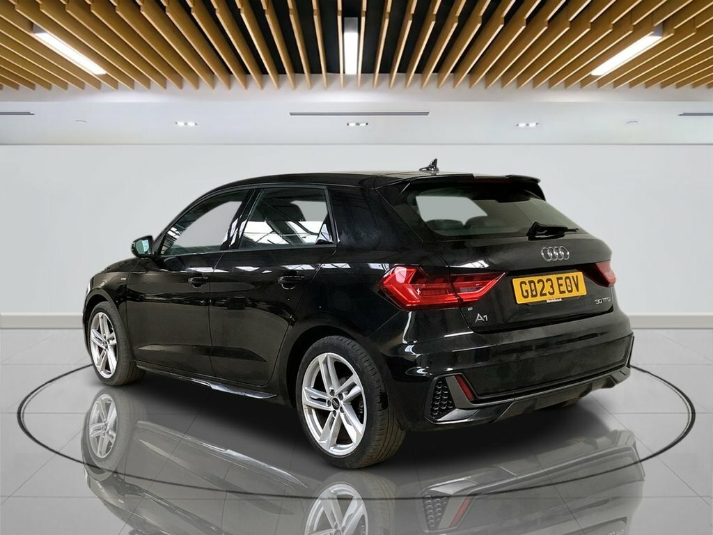Audi A1 1L S Line GD23EOV Black #6