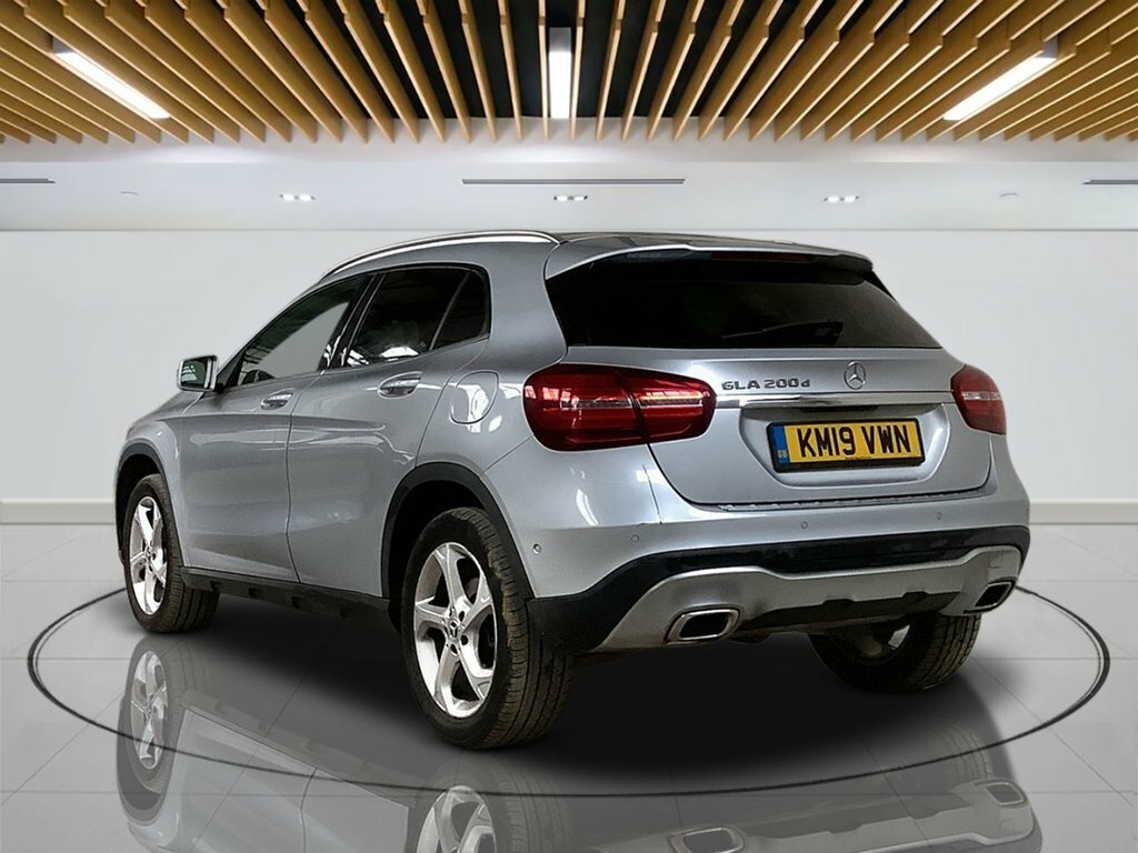 Mercedes-Benz GLA Class 2.1L Sport Silver #6