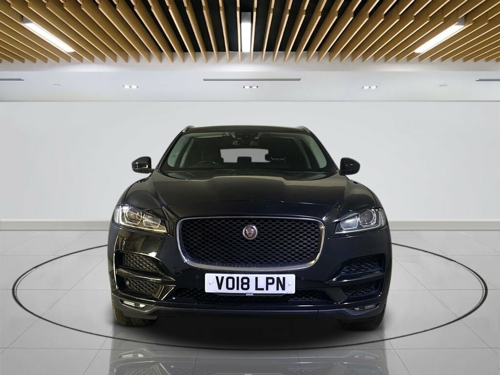 Jaguar F-Pace 2L Prestige VO18LPN Black #2