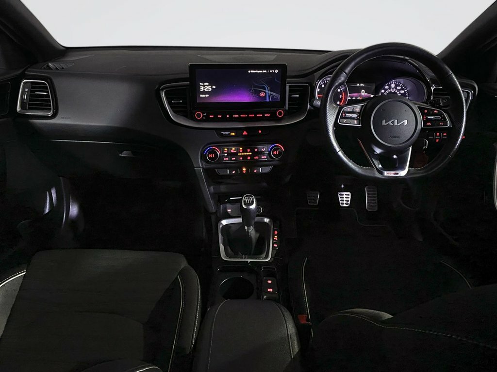 Kia Proceed Estate HK23UGF Orange #3