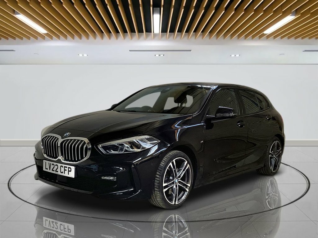 BMW 1 Series 1.5L M Sport LV22CFP Black #3