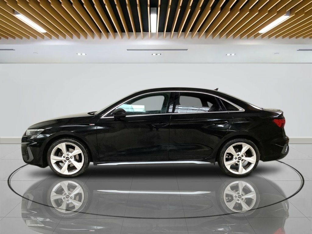 Audi A3 1L S Line GL23HMG Black #5