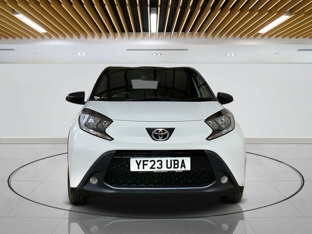 Toyota Aygo X 1L Edge YF23UBA White #2
