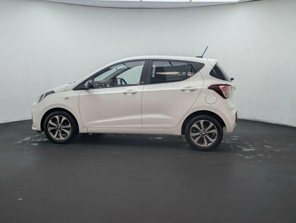 Hyundai I10 1L Play RK69UXF White #5