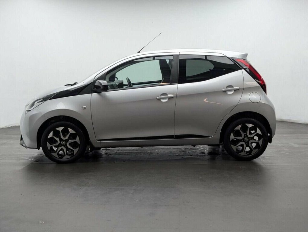 Toyota Aygo 1L X-trend EA71LVK Silver #5