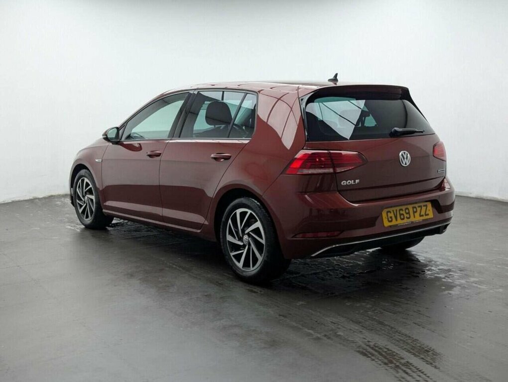 Volkswagen Golf 1.5L Match Edition Red #6