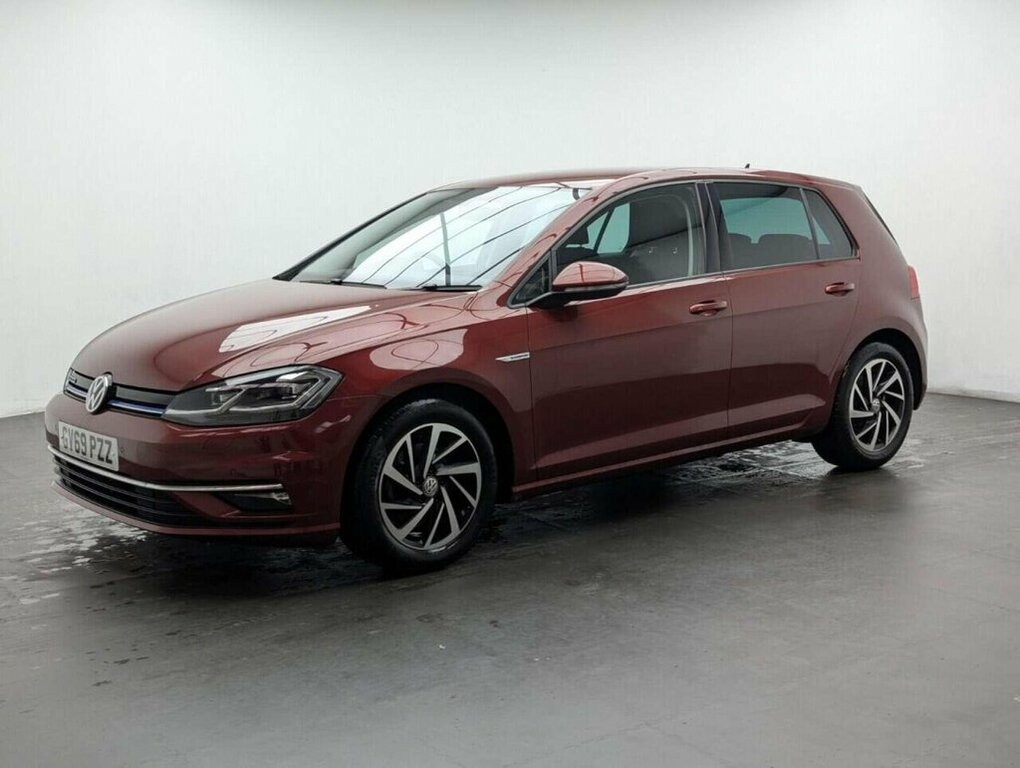 Volkswagen Golf 1.5L Match Edition Red #4