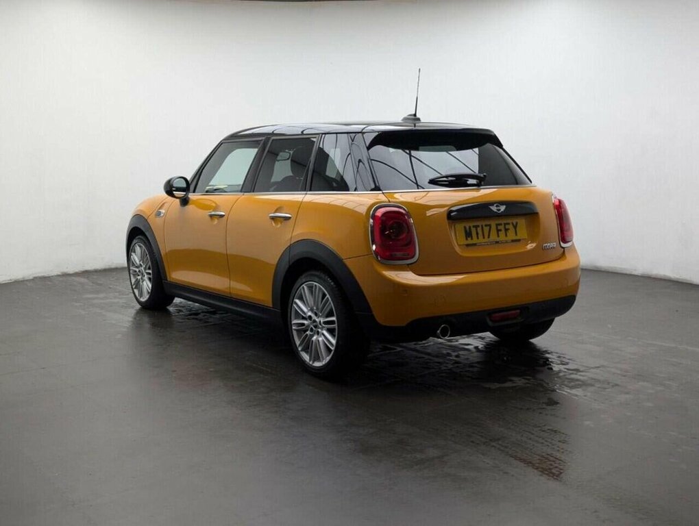 Mini Hatch 1.5L Cooper Orange #6