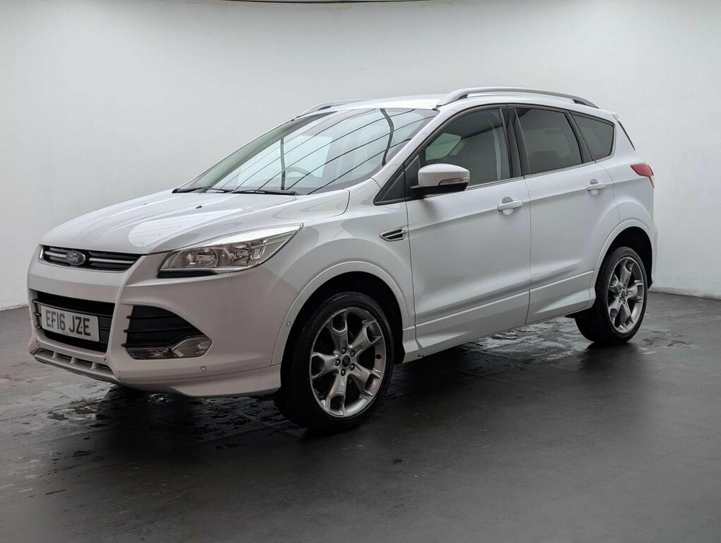 Ford Kuga 2L Titanium Sport White #4