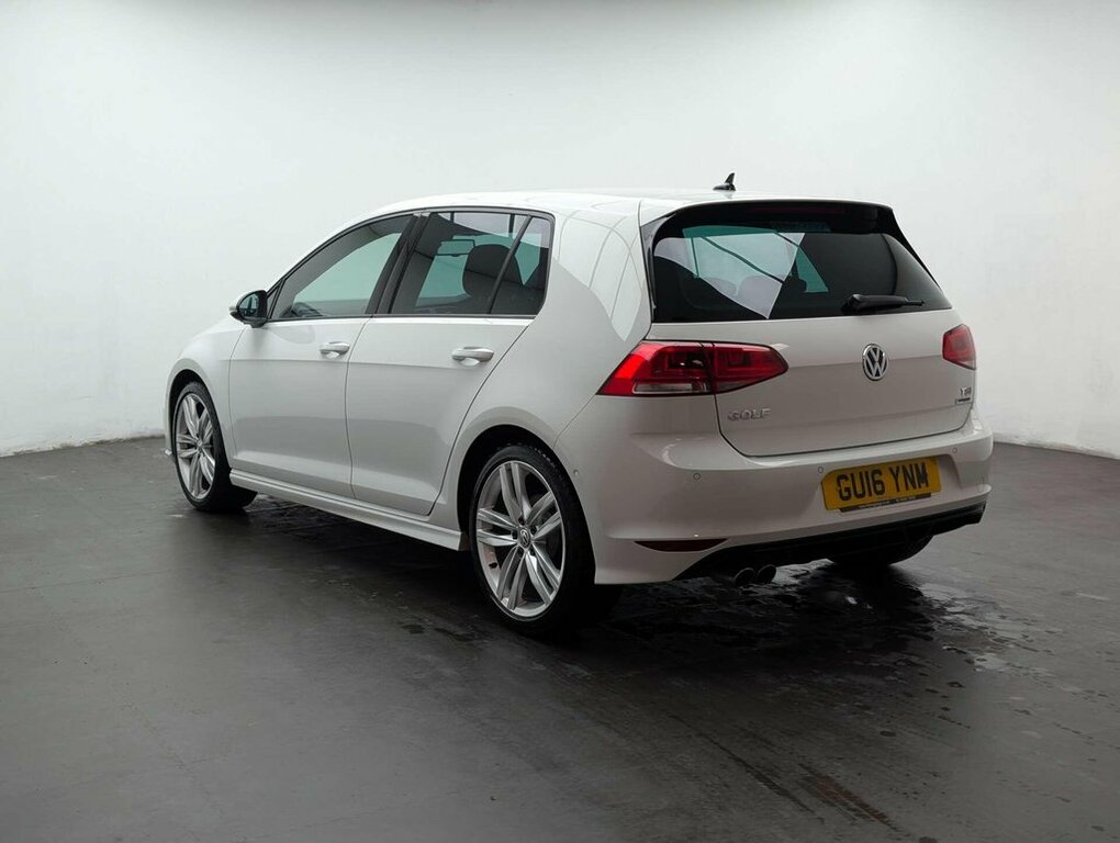 Volkswagen Golf 1.4L R-line Edition White #2