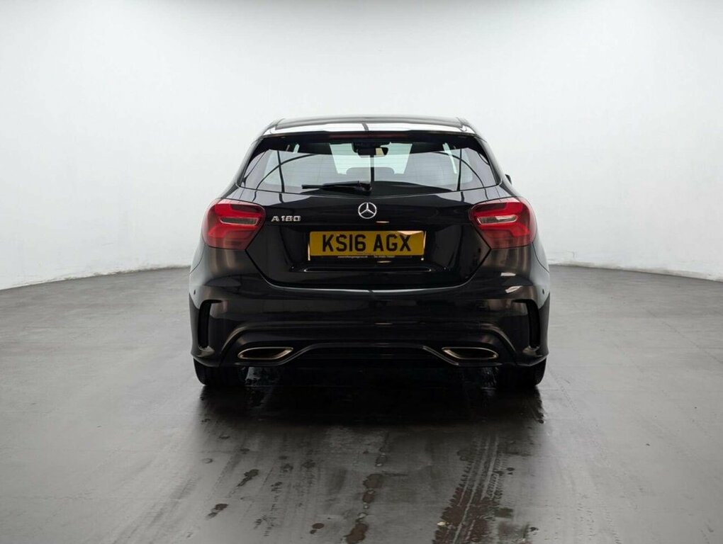 Mercedes-Benz A Class 1.6L Amg Line Black #4