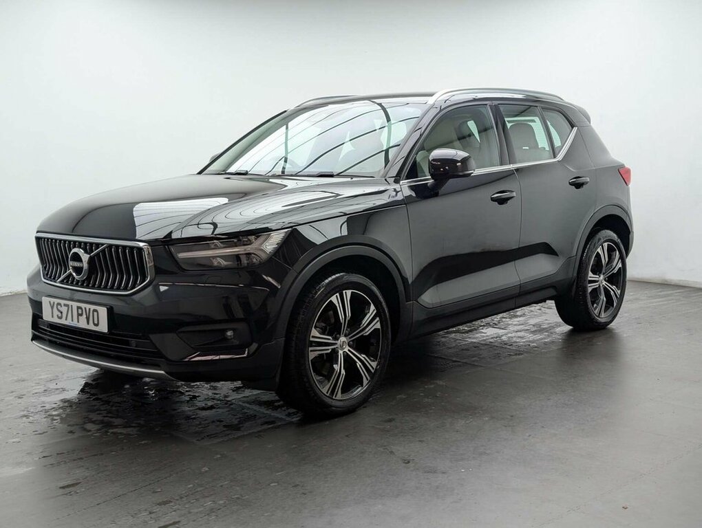 Volvo XC40 2L Inscription Pro YS71PVO Black #4