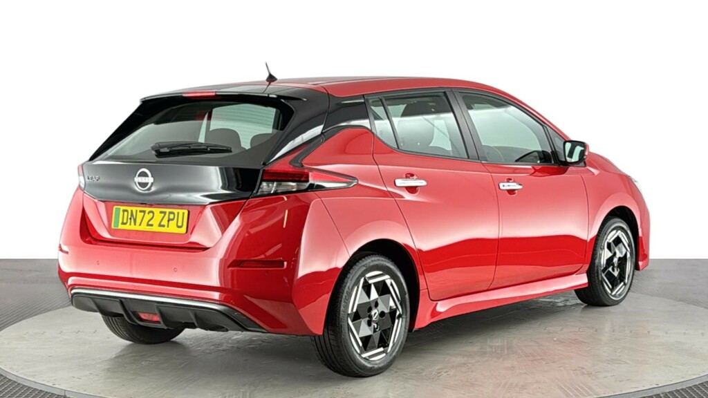 Nissan Leaf 39Kwh Acenta Hatchback 150 Ps DN72ZPU Red #4