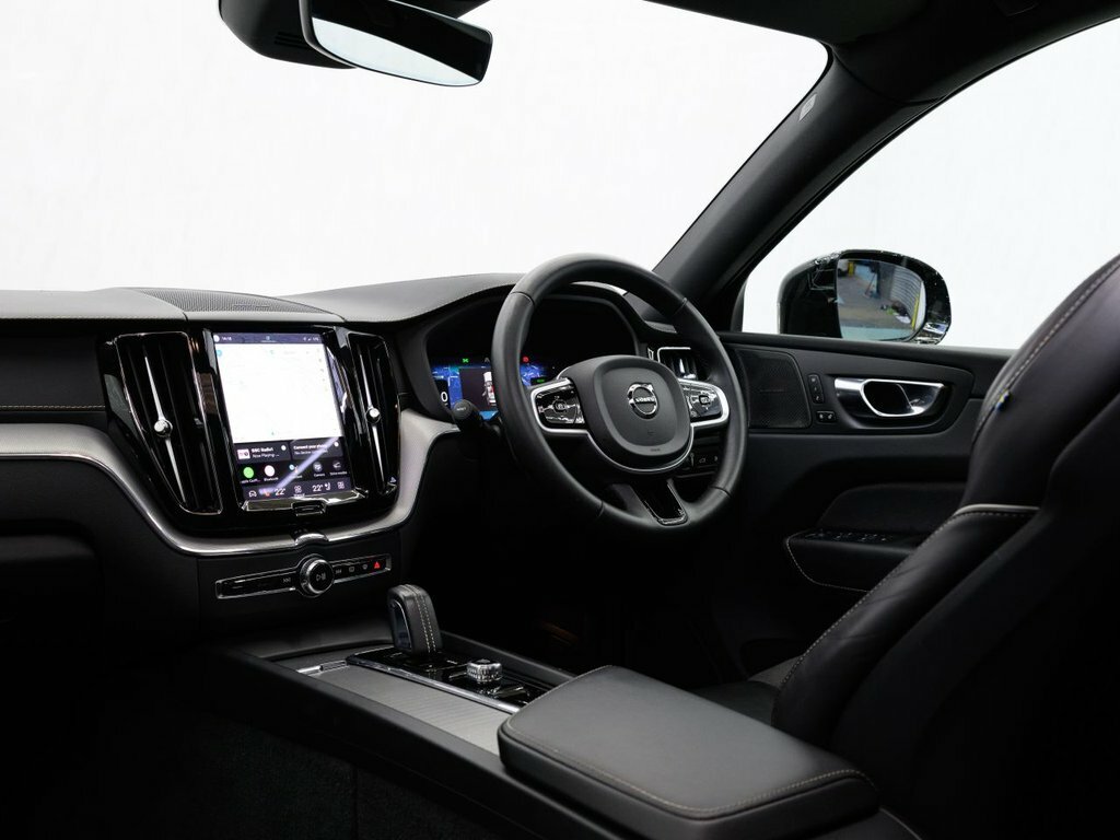Volvo XC60 2L Polestar Engineered FV71OTU Black #3