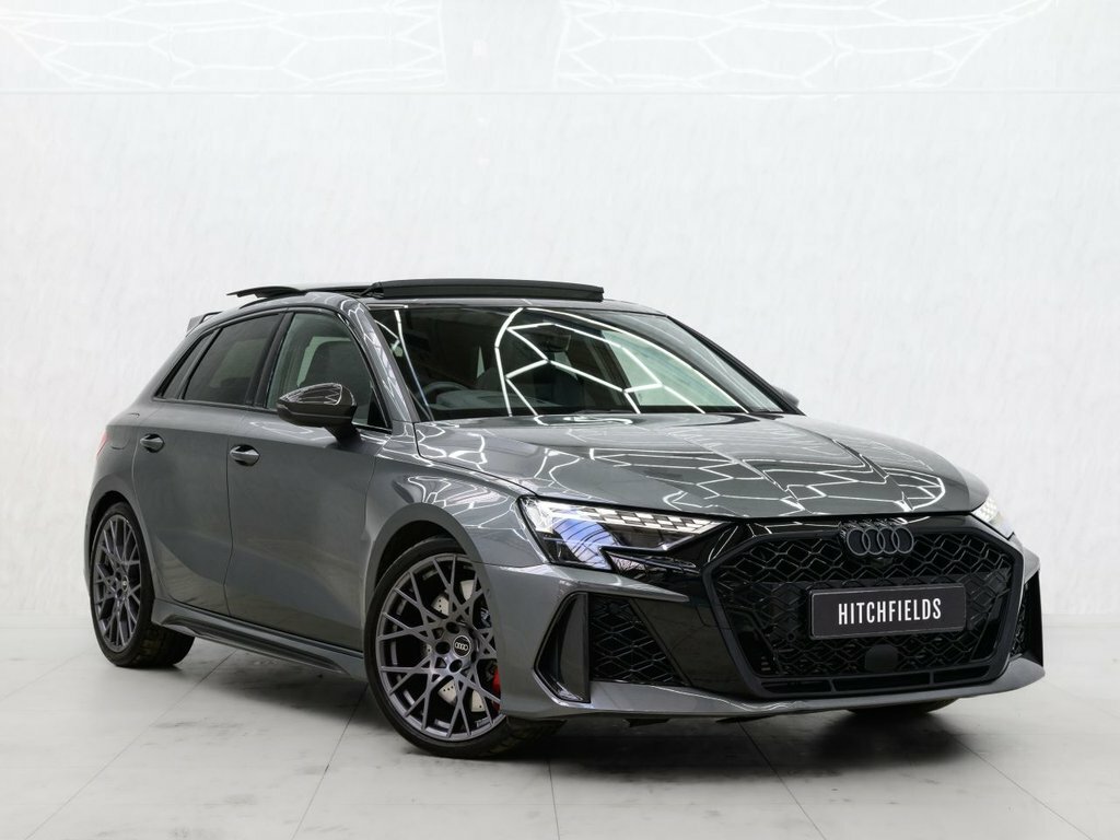 Audi RS3 2.5L Carbon Black Grey