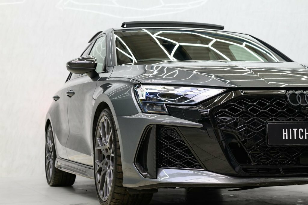 Audi RS3 2.5L Carbon Black VO25GVU Grey #2