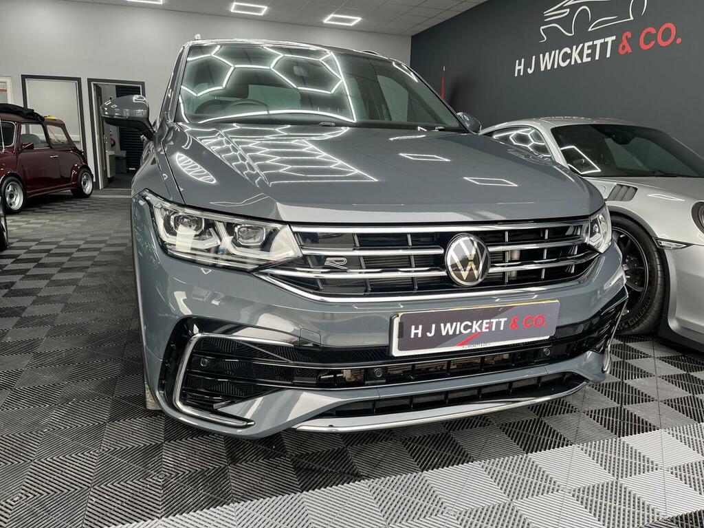 Volkswagen Tiguan Suv 1.5 Tsi R-line Dsg Euro 6 Ss 202323 Grey