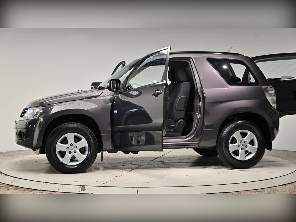 Suzuki Grand Vitara  Brown #55