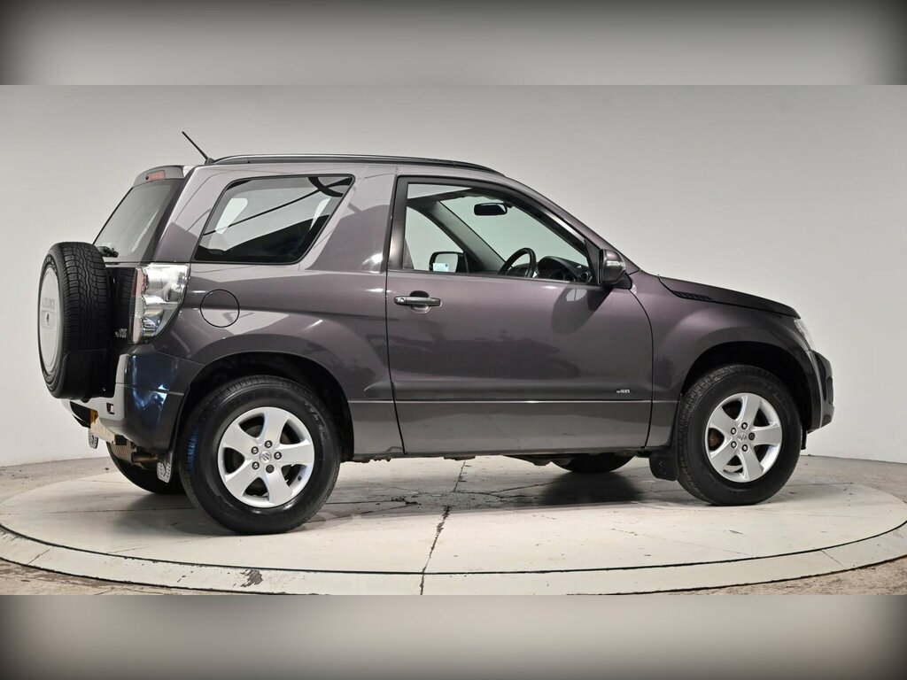 Suzuki Grand Vitara  Brown #36