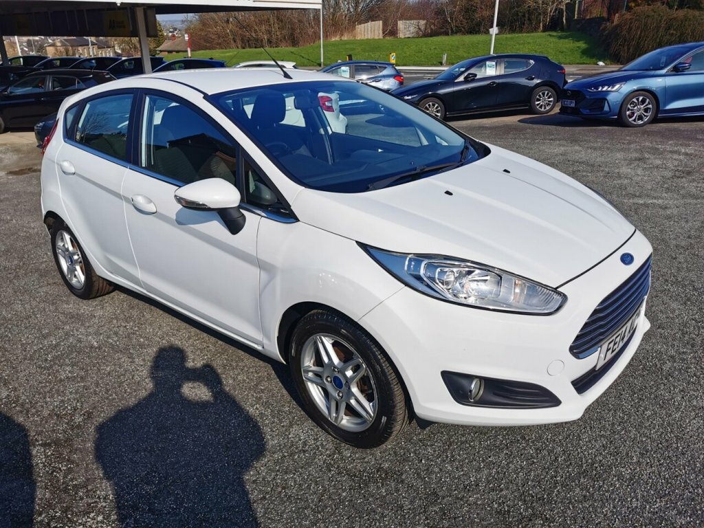Ford Fiesta 1L Zetec White