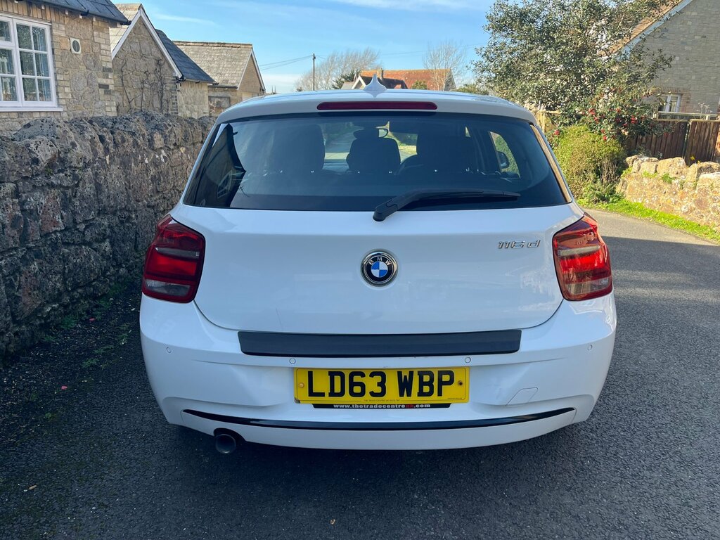 BMW 1 Series 2.0 116D Sport Hatchback Euro 5 S LD63WBP White #5