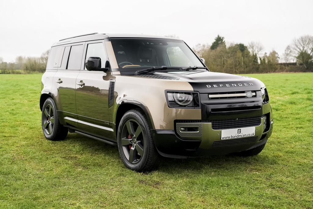 Land Rover Defender 110 3.0 P400 X 110 7 Seat PF70KHR Brown #2