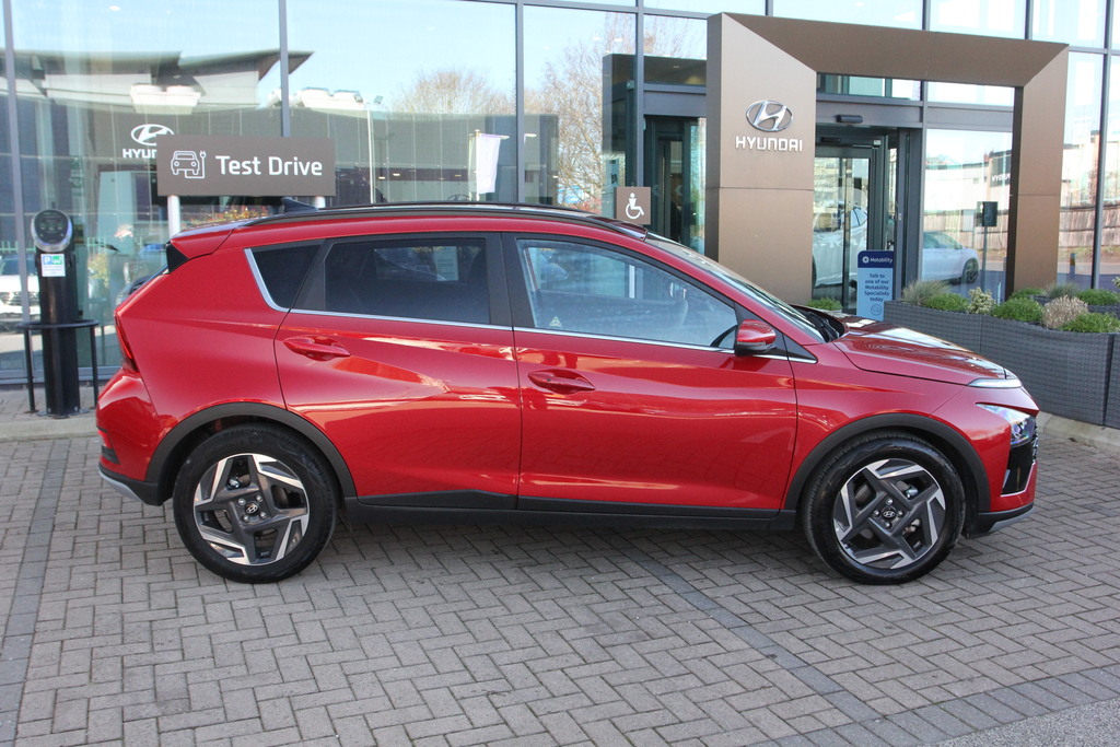 Hyundai Bayon 1.0 Tgdi 90 Tech Line Dct Red #6