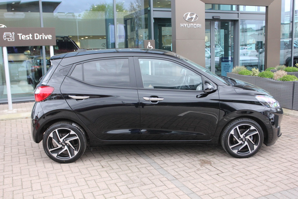 Hyundai I10 1.2 79 Premium Nav EN25TLK Black #5