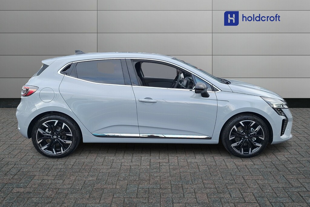 Renault Clio 1.6 E-tech Full Hybrid 145 Techno BG75OHF #5