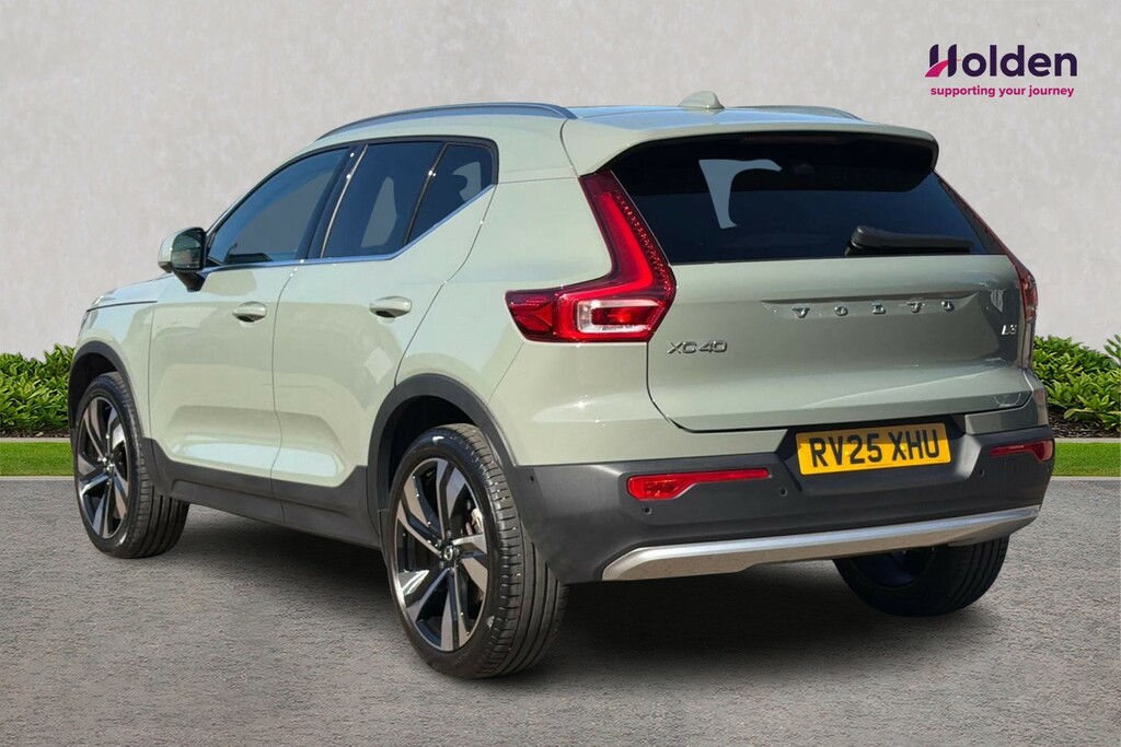Volvo XC40 Ultra Bright RV25XHU Green #3
