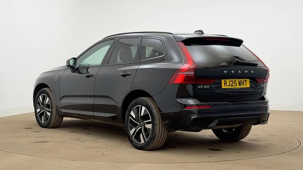 Volvo XC60 Plus RJ25WHT Black #3